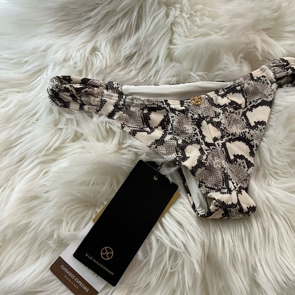 XiV Paula Hermanny Bikini set, top is M size, bottom S, cheeky style. - Picture 7 of 7